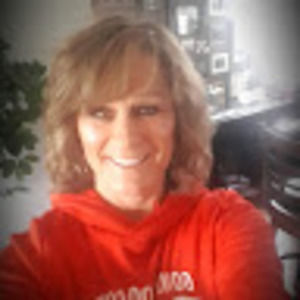 Meet your Posher, Lorraine